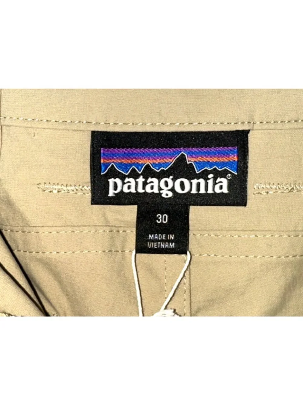 Patagonia Men's Size 30 X 8 Quandary Shorts Classic Tan 57813 CSC - NEW with Tag